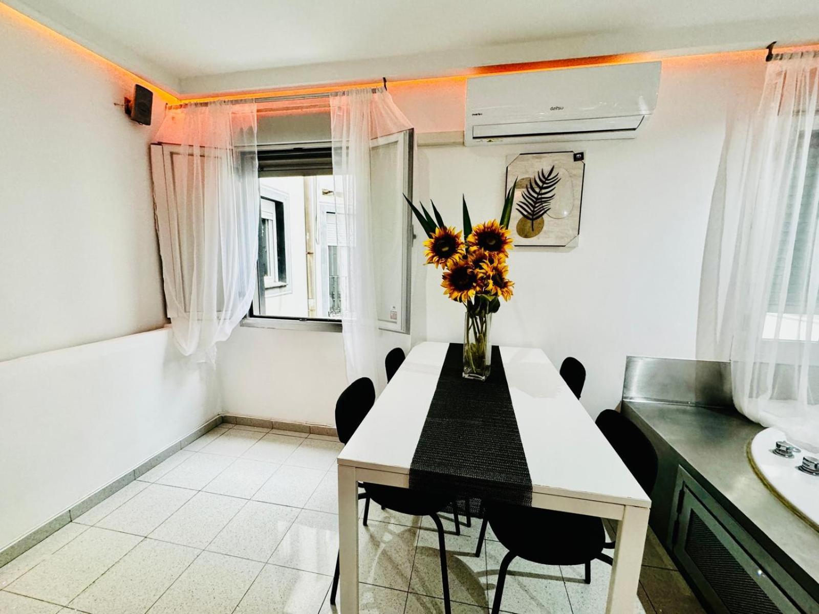 Oshun Neo Apartment Madrid Exterior photo